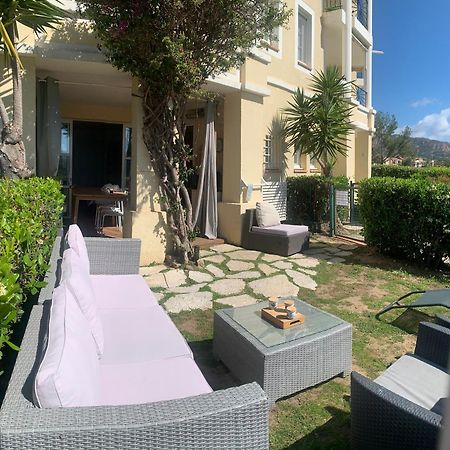 Saint-Raphaël T2 En Rez De Jardin Privatif Cloture , Cap Esterel Pierre Et Vacances ,Piscine Chauffee Des Le 05 Avril Au 02 Novembre מראה חיצוני תמונה