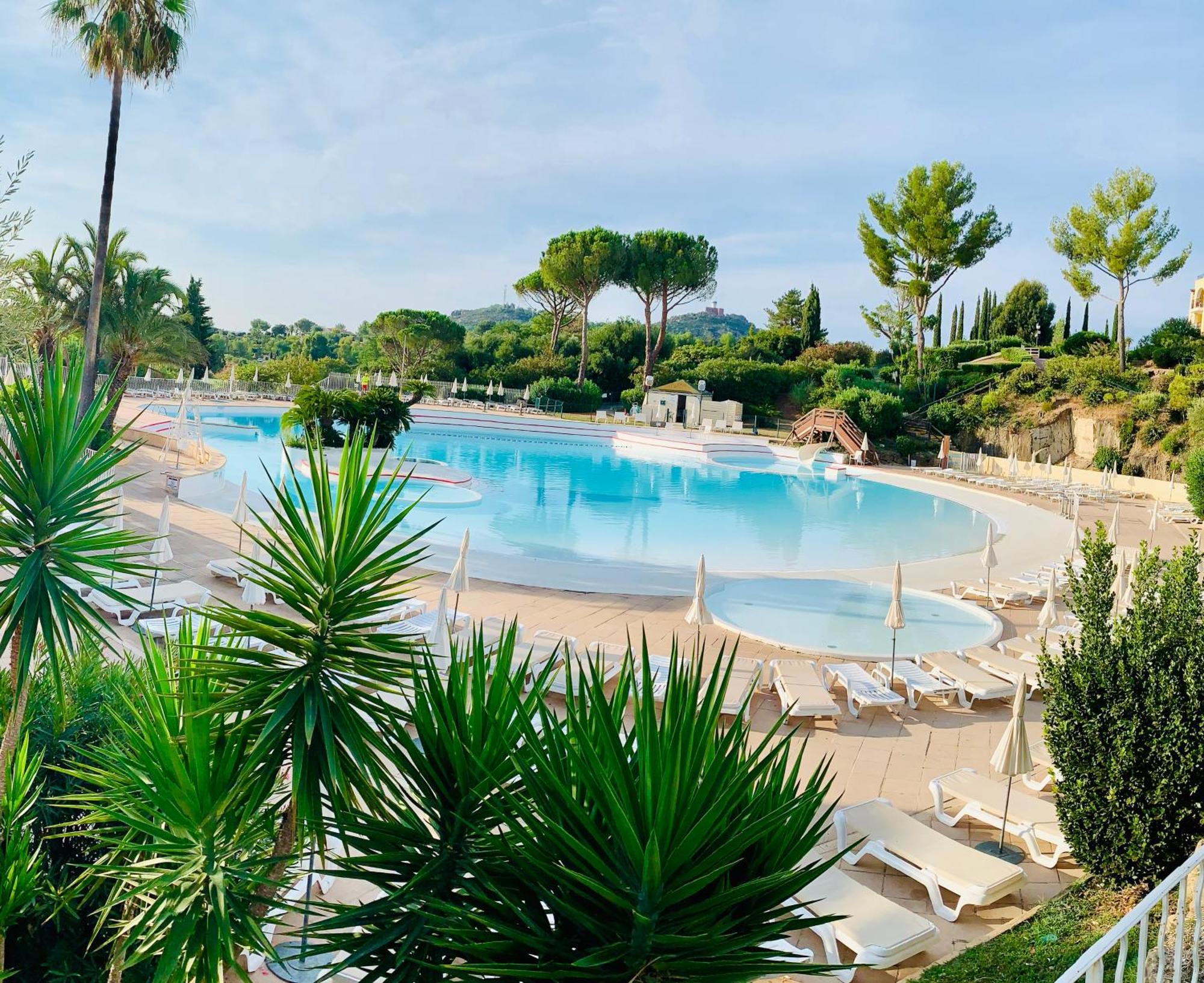 Saint-Raphaël T2 En Rez De Jardin Privatif Cloture , Cap Esterel Pierre Et Vacances ,Piscine Chauffee Des Le 05 Avril Au 02 Novembre מראה חיצוני תמונה
