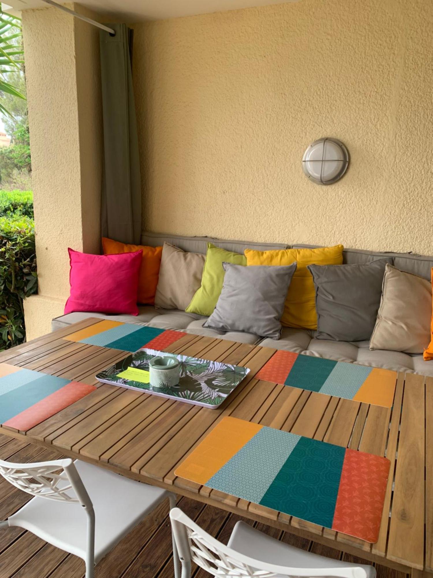 Saint-Raphaël T2 En Rez De Jardin Privatif Cloture , Cap Esterel Pierre Et Vacances ,Piscine Chauffee Des Le 05 Avril Au 02 Novembre מראה חיצוני תמונה